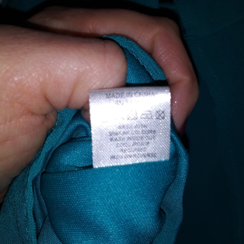 Turquoise Party 👗 - Picture 6 of 6